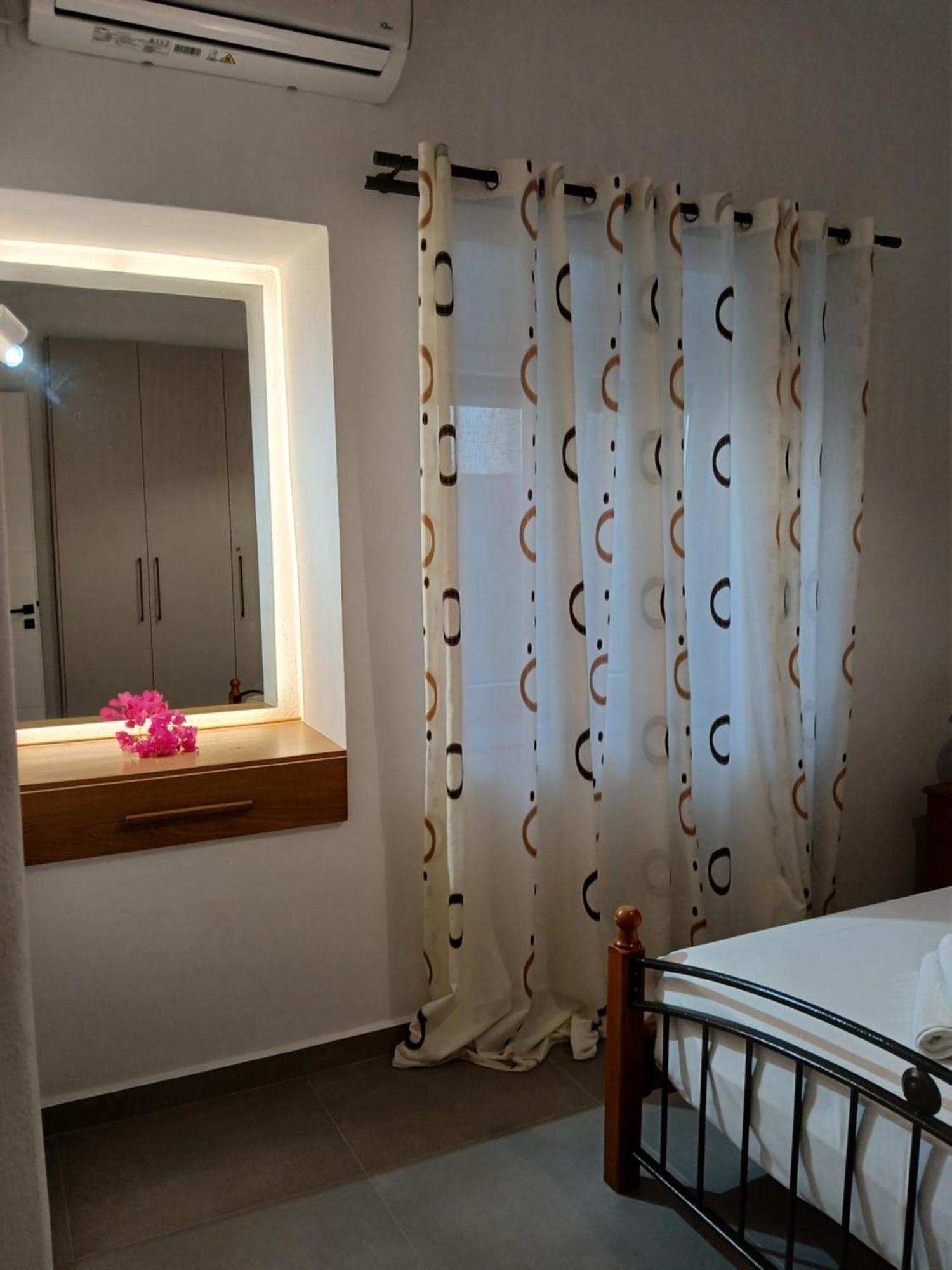 Panorama Apartment Ермополи Екстериор снимка