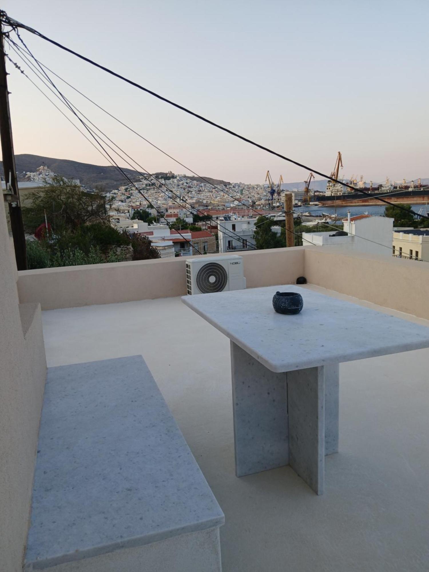 Panorama Apartment Ермополи Екстериор снимка